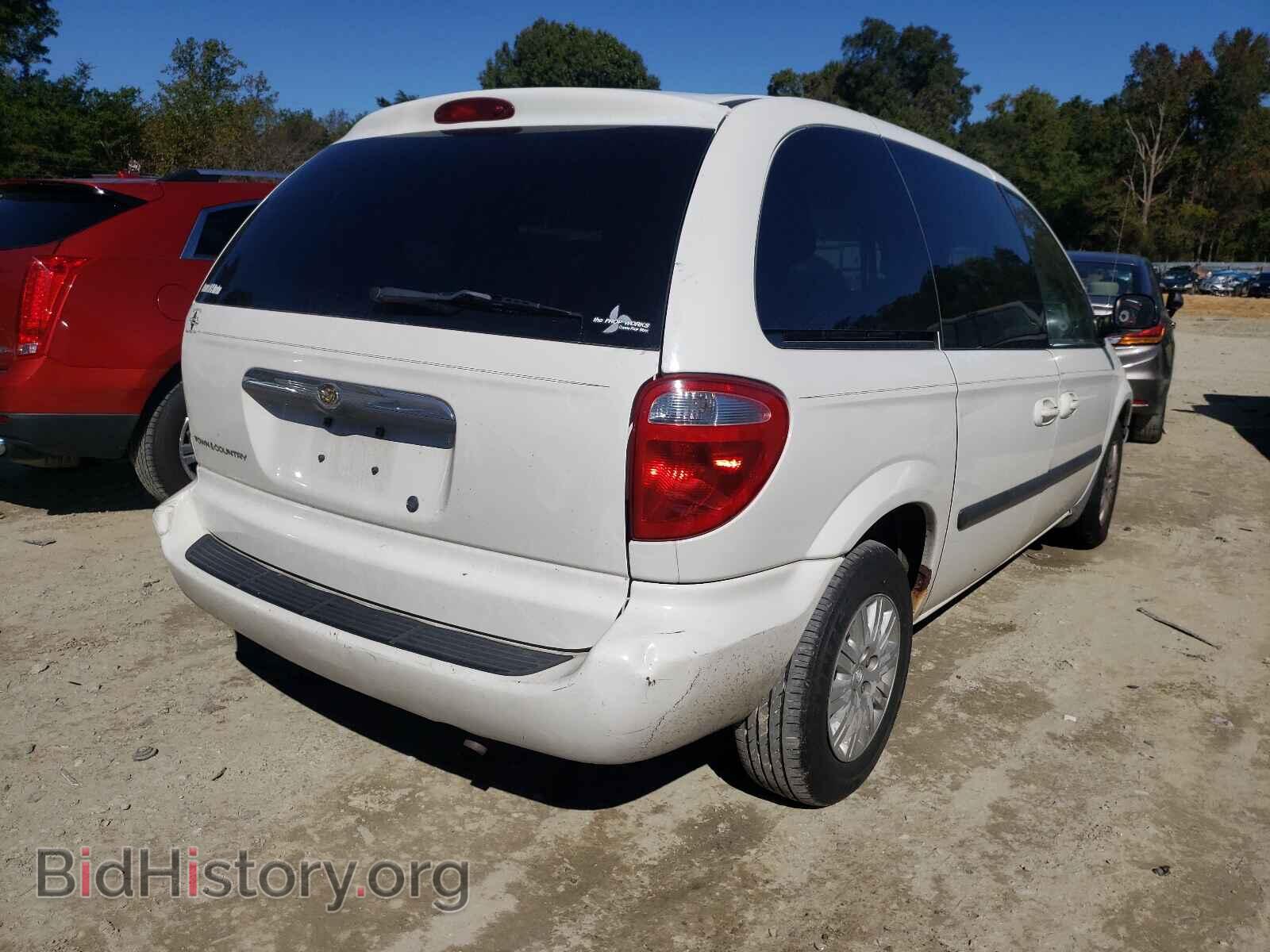 2006 CHRYSLER MINIVAN - VIN: 1A4GP45RX6B670039 - Фото 4