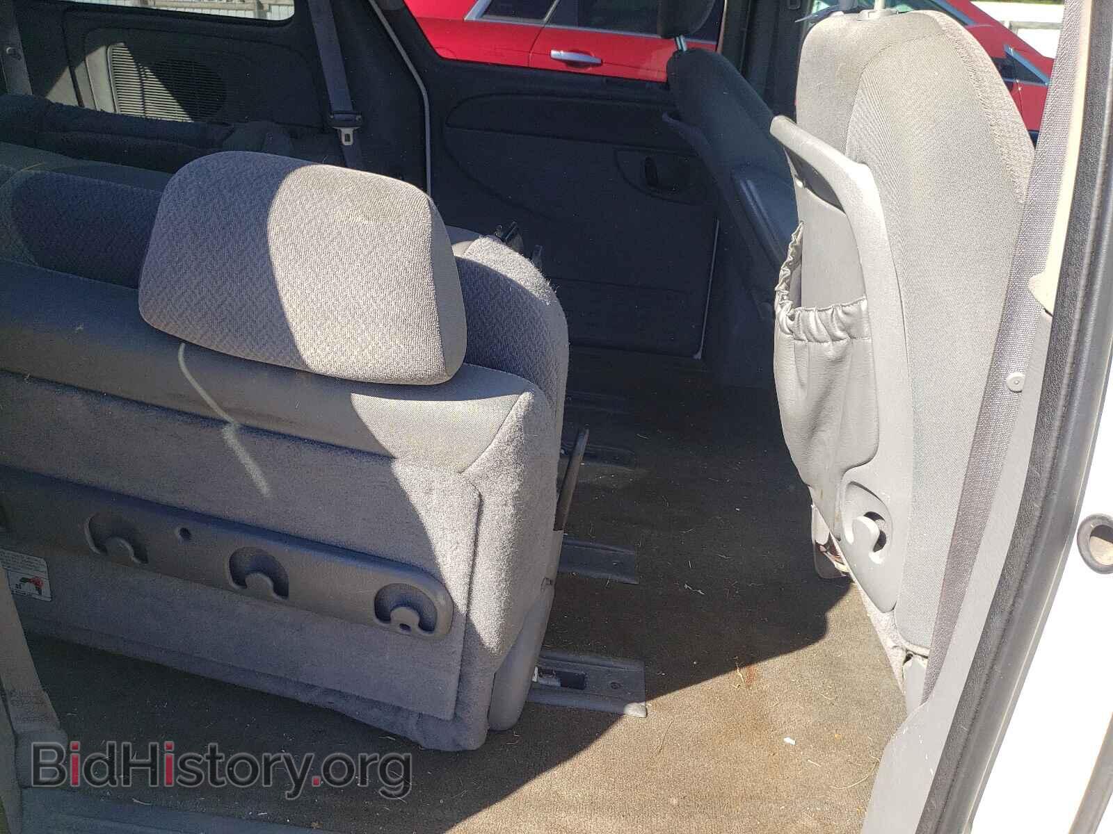 2006 CHRYSLER MINIVAN - VIN: 1A4GP45RX6B670039 - Фото 6