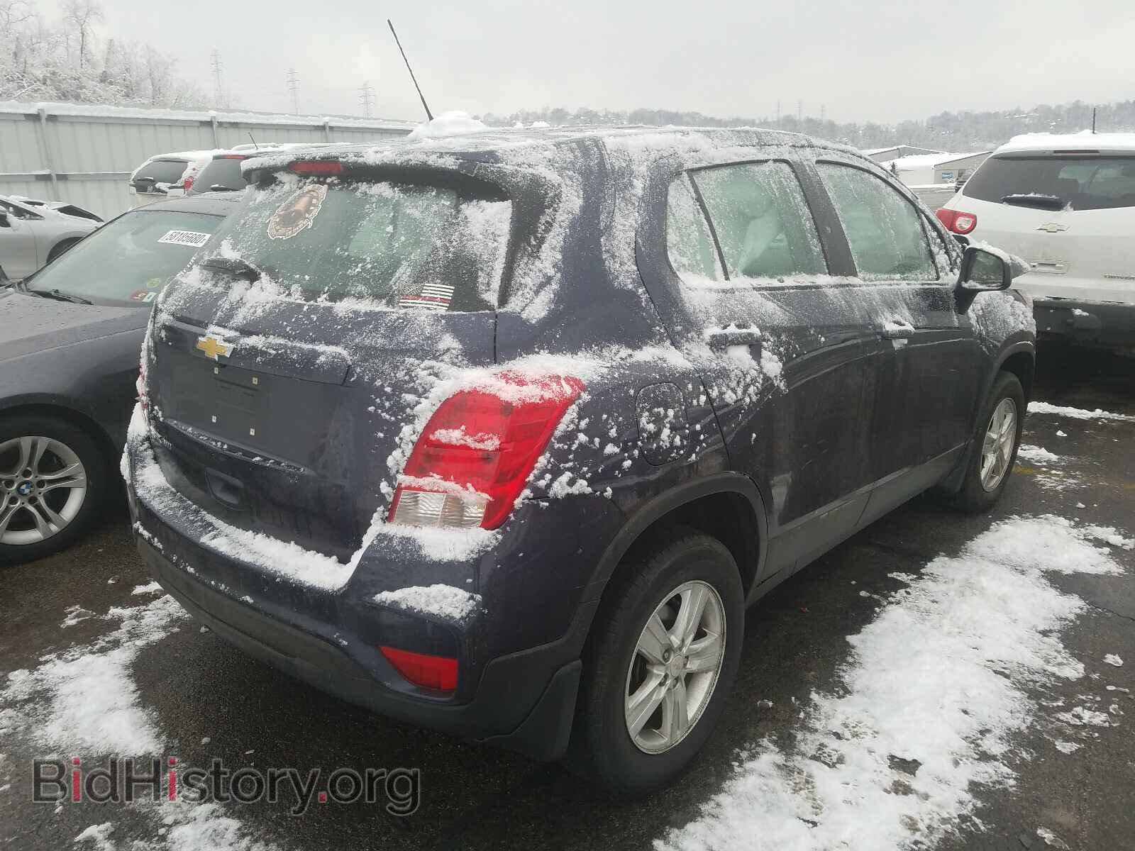 2019 CHEVROLET TRAX - VIN: 3GNCJNSB3KL176351 - Фото 4