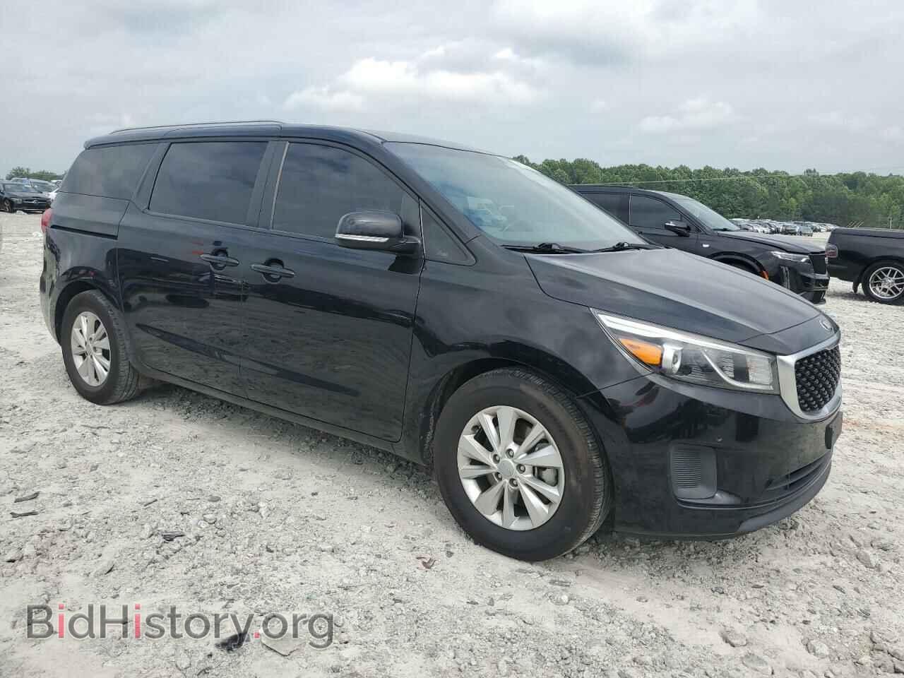 2017 KIA All Models - VIN: KNDMB5C10H6313751 - Фото 4