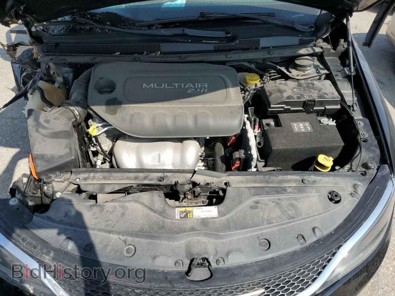 2016 CHRYSLER 200 - VIN: 1C3CCCAB3GN150837 - Фото 7