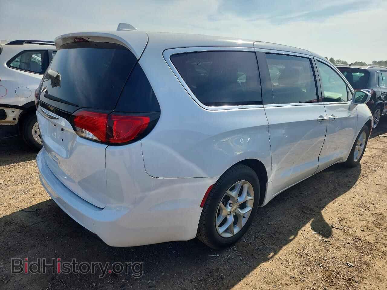 2019 CHRYSLER PACIFICA - VIN: 2C4RC1FG0KR594252 - Фото 3