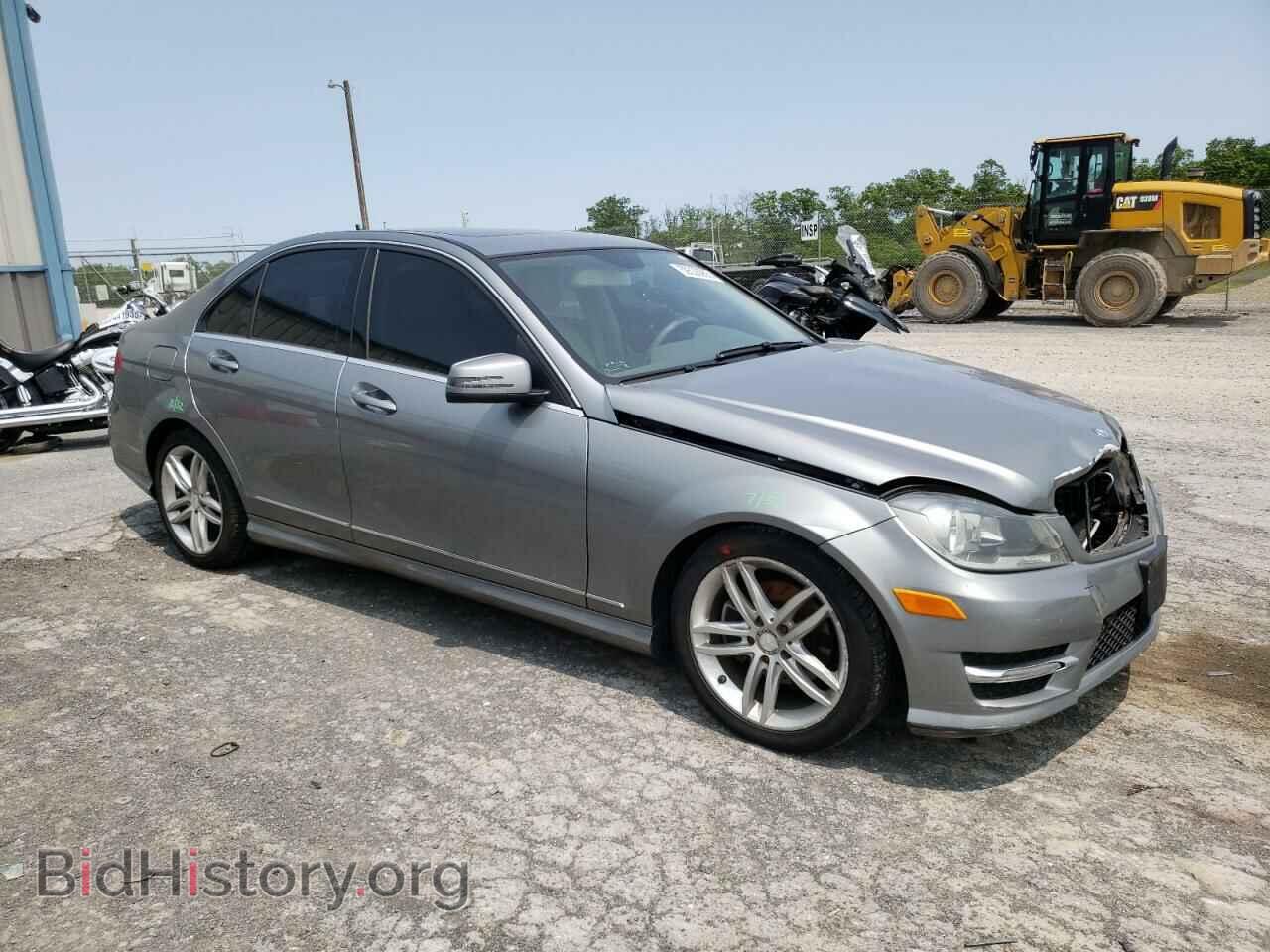 2012 MERCEDES-BENZ C-CLASS - VIN: WDDGF8BB8CF919021 - Фото 4