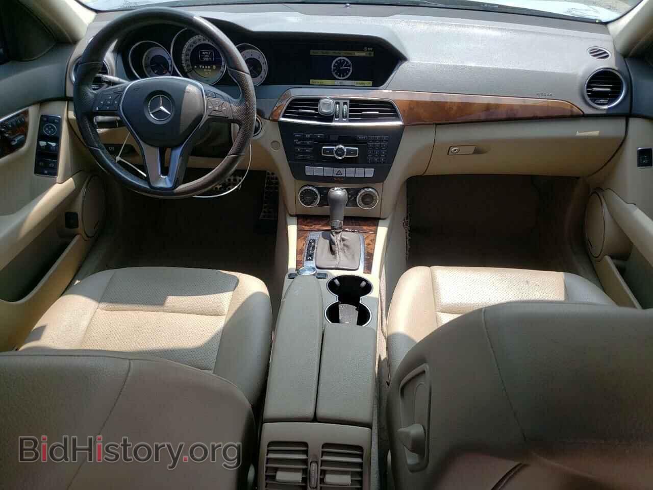 2012 MERCEDES-BENZ C-CLASS - VIN: WDDGF8BB8CF919021 - Фото 8