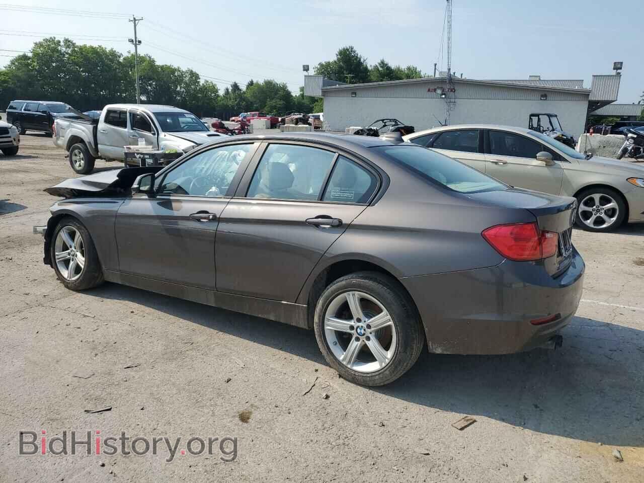 2012 BMW 3 SERIES - VIN: WBA3A5C58CF345306 - Фото 2