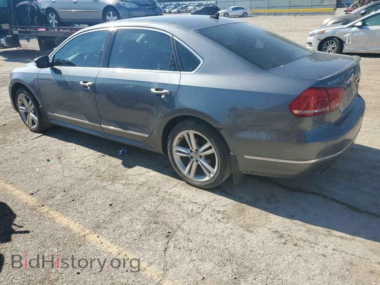 2014 VOLKSWAGEN PASSAT - VIN: 1VWCT7A33EC049413 - Фото 2
