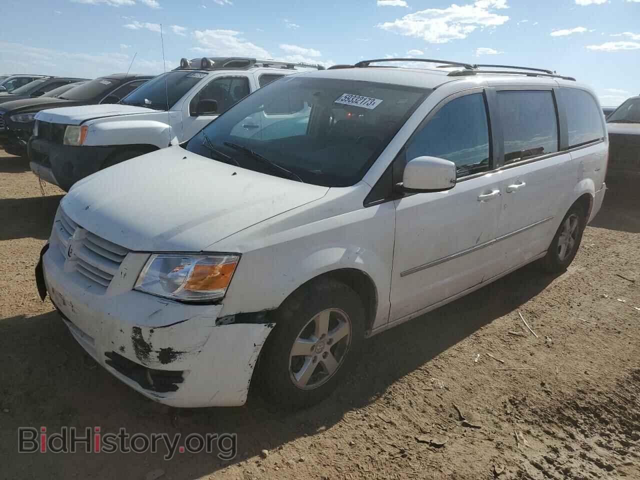 Photo 2D4RN5D15AR218972 - DODGE CARAVAN 2010