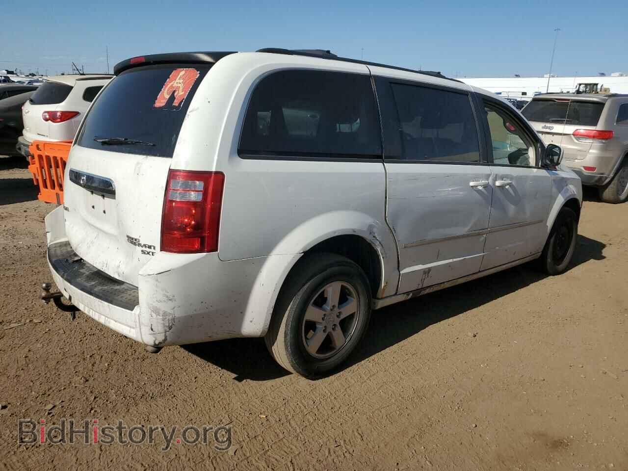 2010 DODGE CARAVAN - VIN: 2D4RN5D15AR218972 - Фото 3