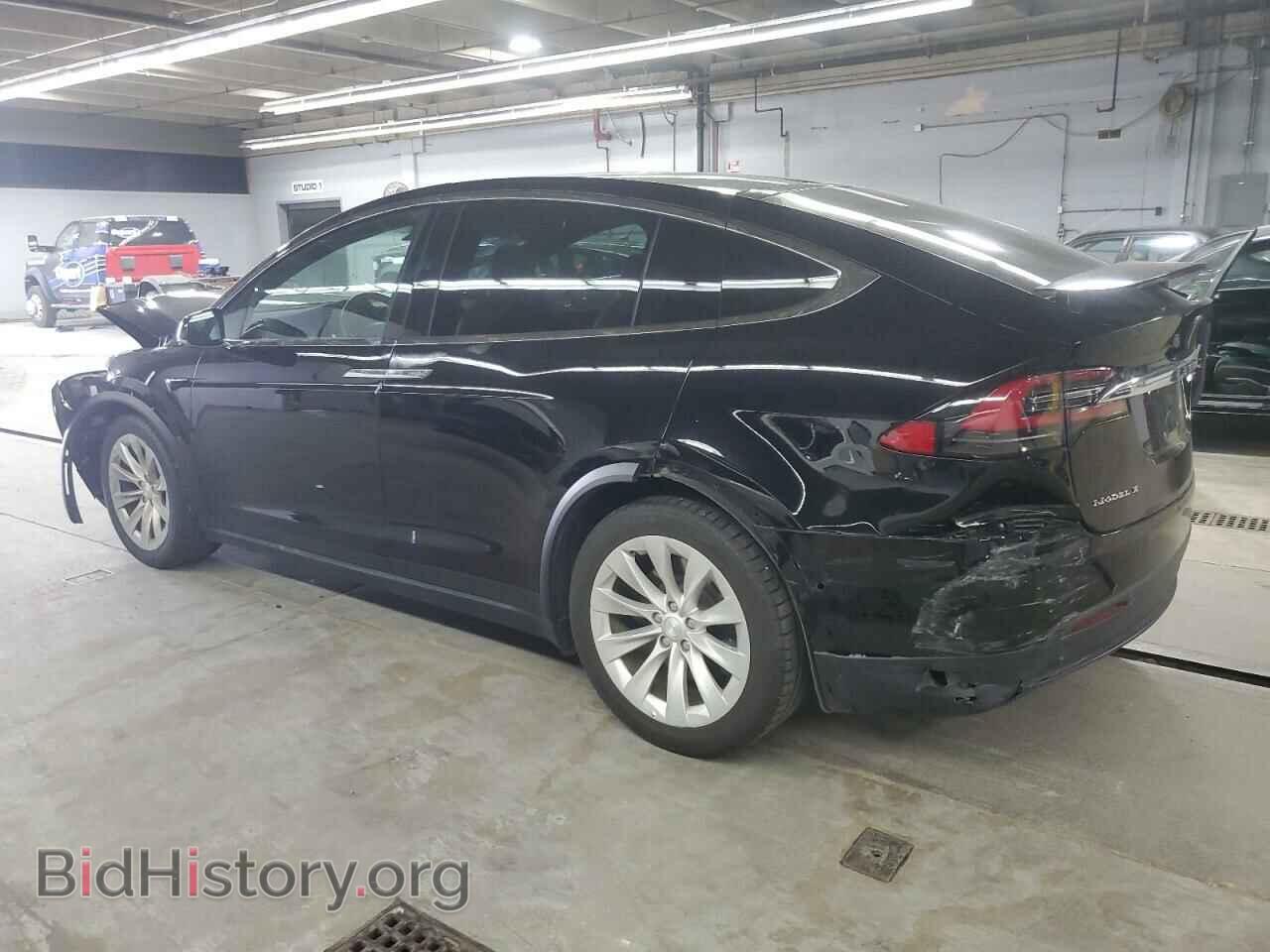 2018 TESLA MODEL X - VIN: 5YJXCDE22JF121672 - Photo 2