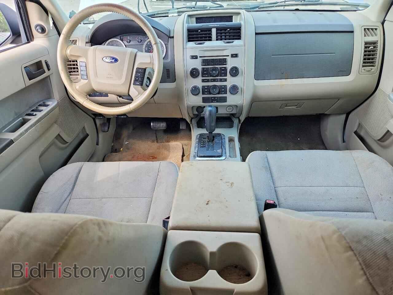 2011 FORD ESCAPE - VIN: 1FMCU0DG4BKA69317 - Фото 8