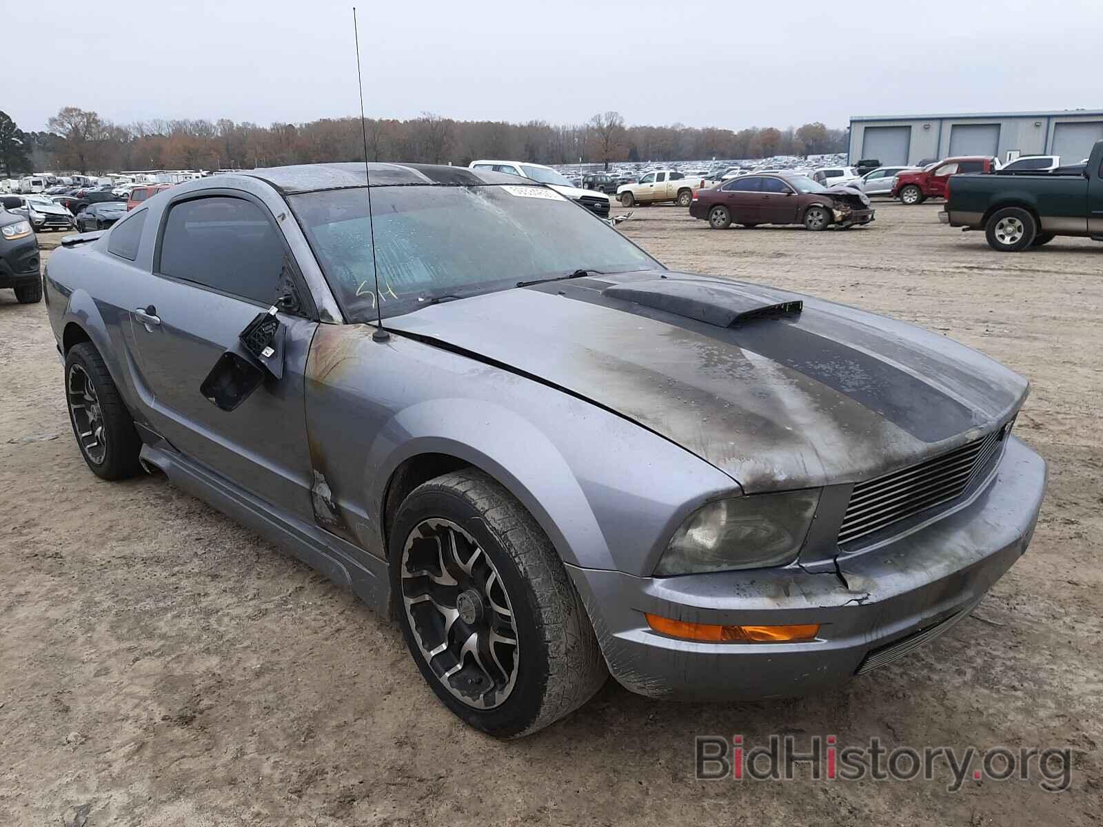 Photo 1ZVFT80NX75240663 - FORD MUSTANG 2007