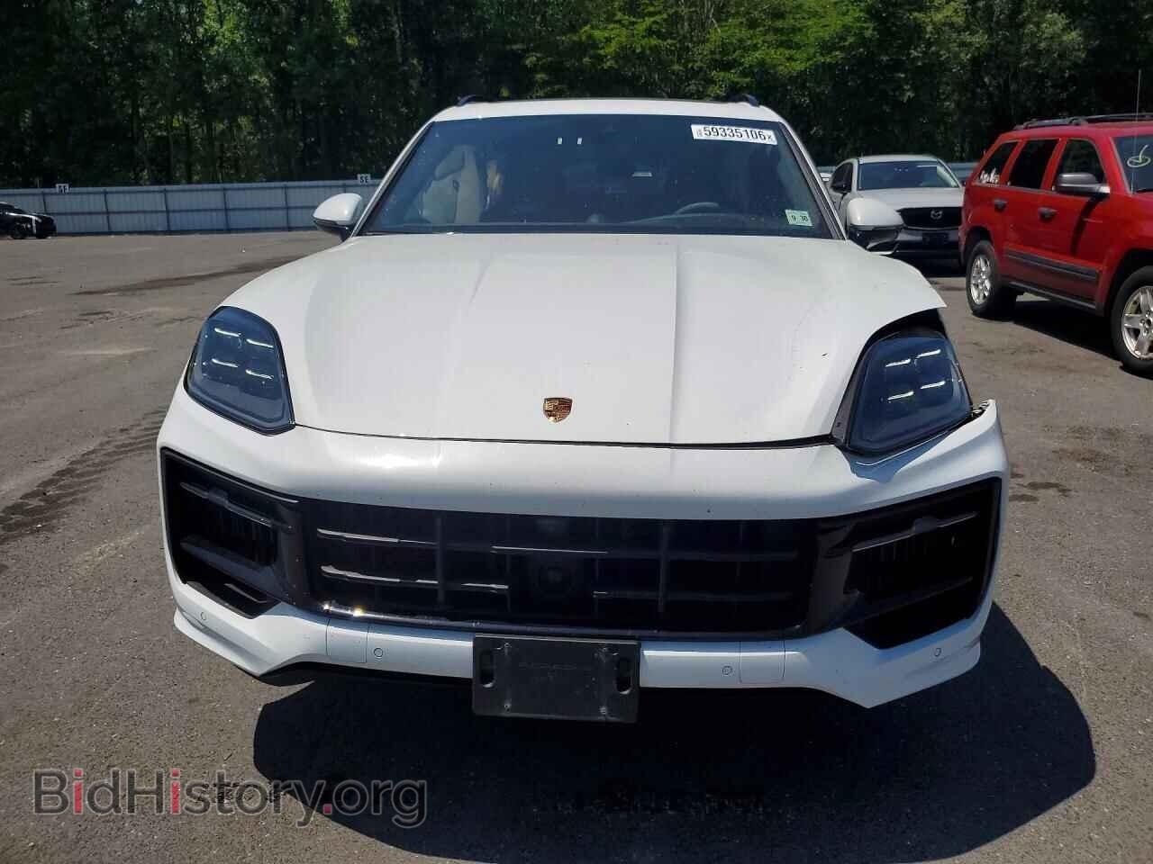 2025 Porsche CAYENNE (VIN WP1AG2AY9SDA25215) — фото 5 из 14