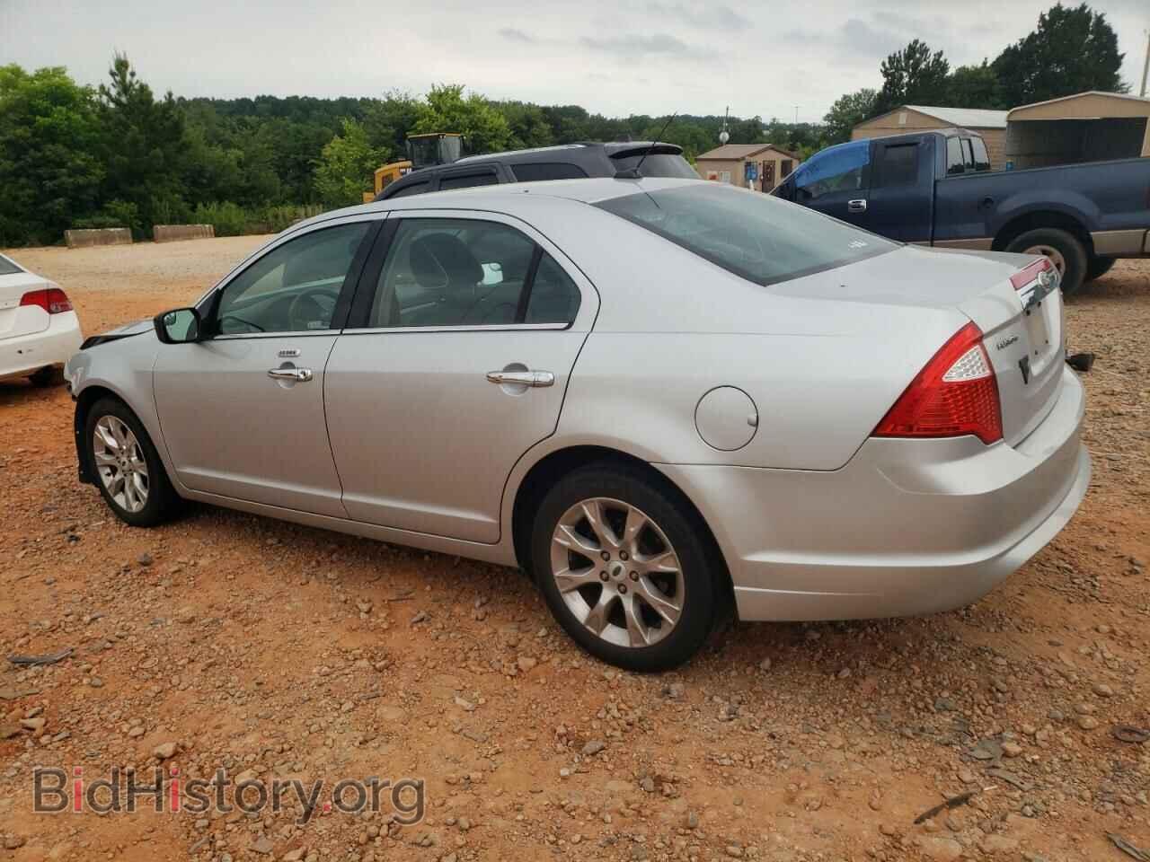 2011 FORD FUSION - VIN: 3FAHP0JA7BR182617 - Фото 2