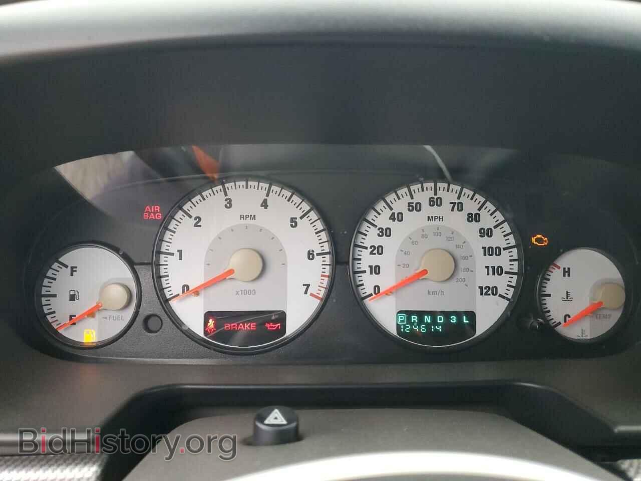 2006 CHRYSLER SEBRING - VIN: 1C3EL75R66N204038 - Фото 9