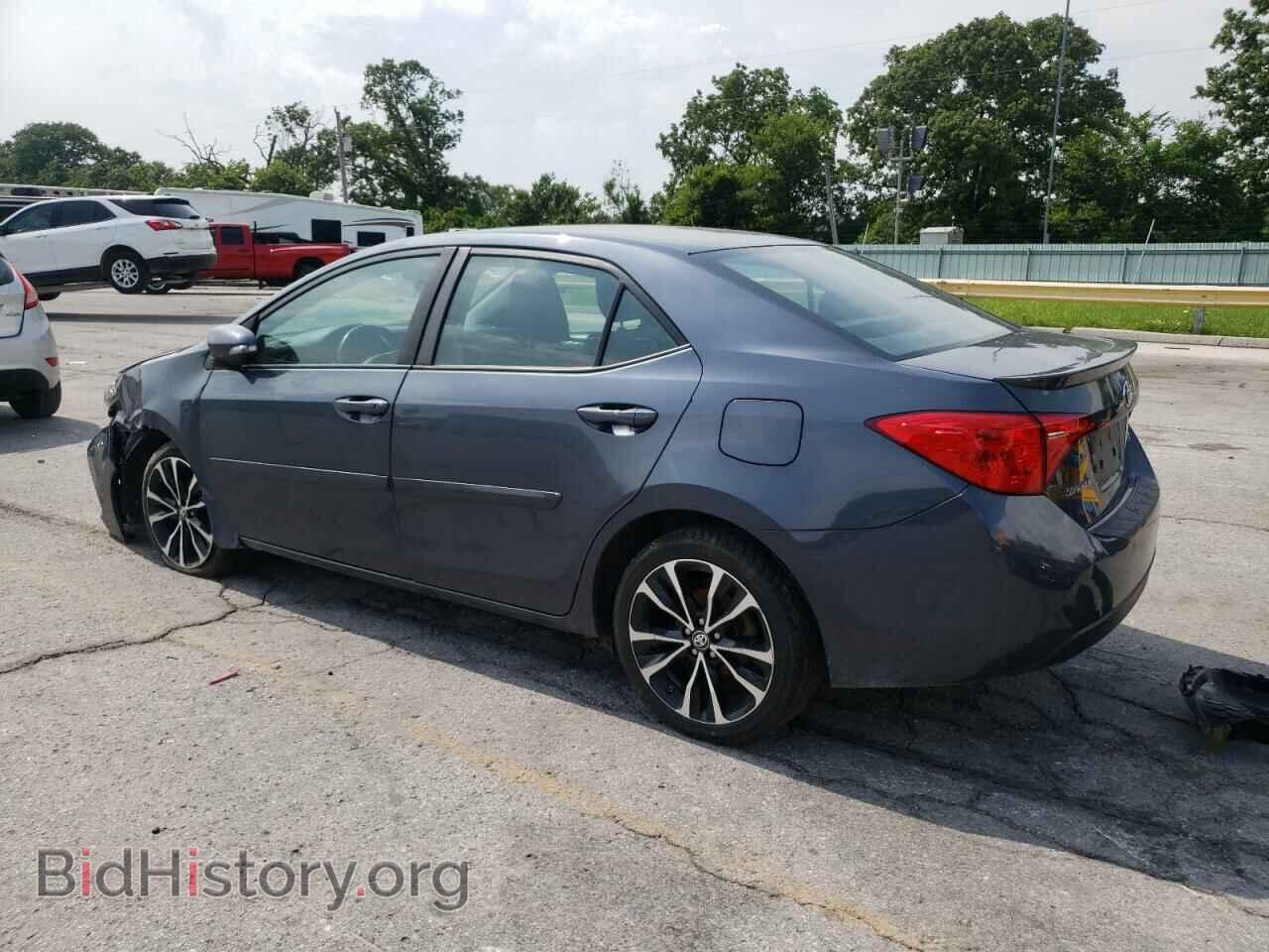 2018 TOYOTA COROLLA - VIN: 5YFBURHE3JP834529 - Фото 2