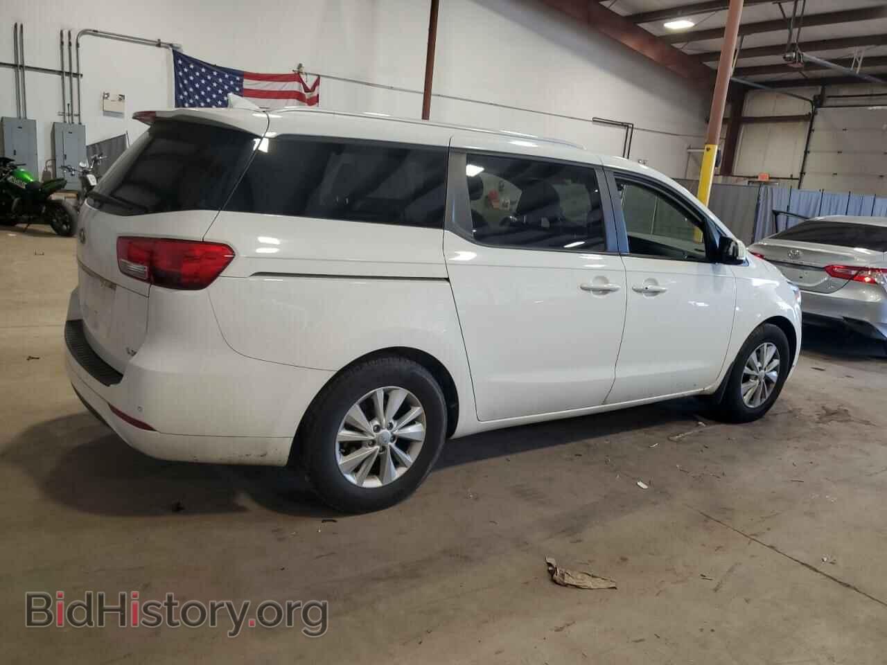 2018 KIA All Models - VIN: KNDMB5C17J6355873 - Фото 3