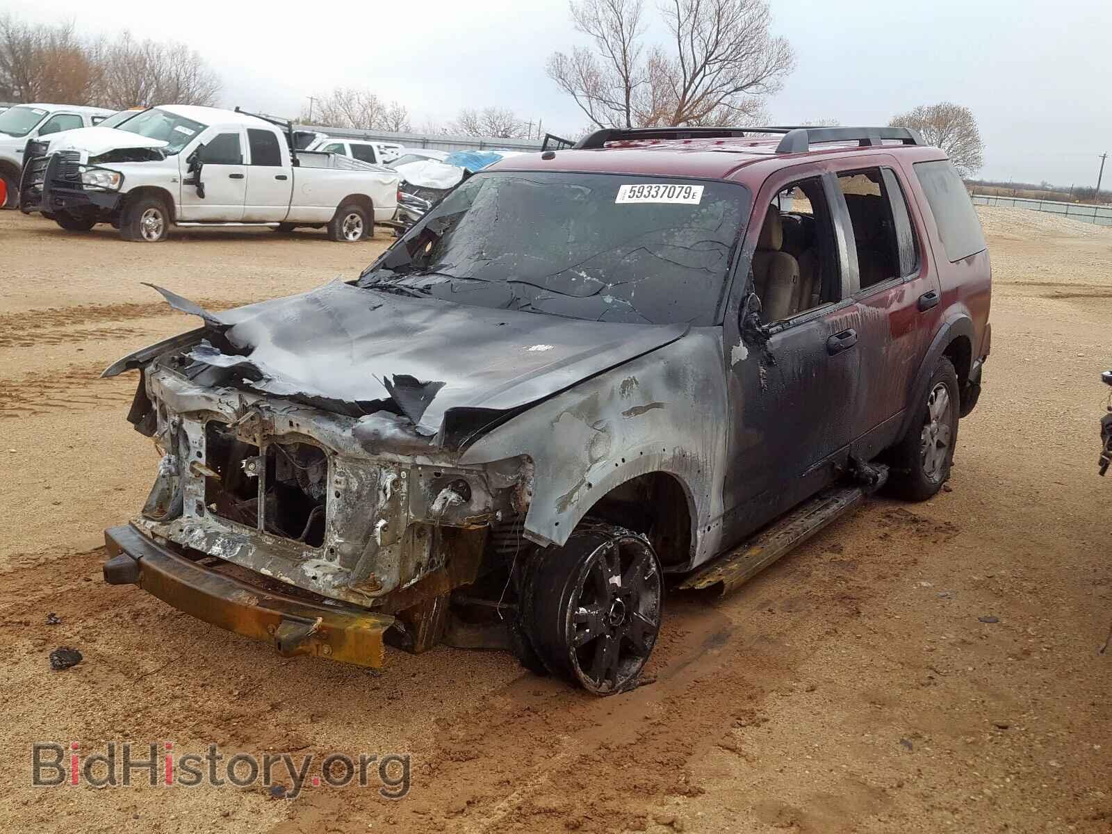 2006 FORD EXPLORER - VIN: 1FMEU63E36UB68555 - Photo 2