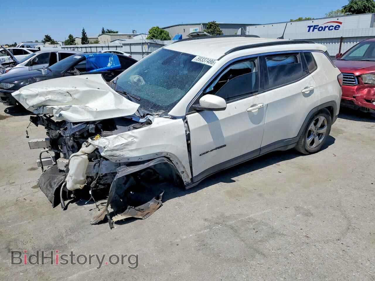 Фотография 3C4NJCBB2HT629454 - JEEP COMPASS 2017