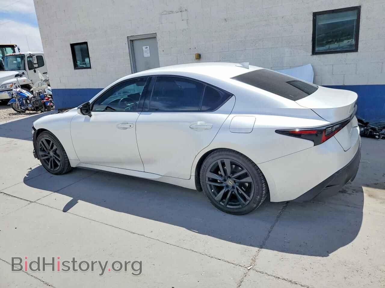 2021 LEXUS IS - VIN: JTHAA1D29M5113343 - Photo 2
