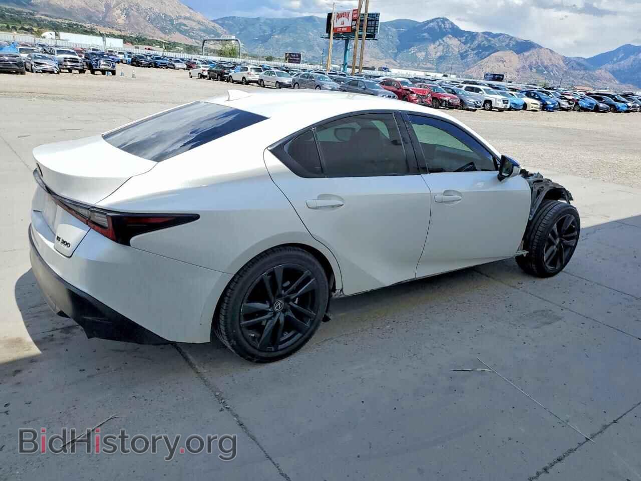 2021 LEXUS IS - VIN: JTHAA1D29M5113343 - Photo 3