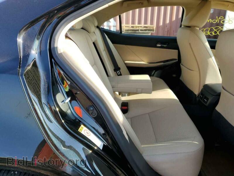 2014 Lexus IS (VIN JTHCF1D22E5002502) — фото 6 из 10