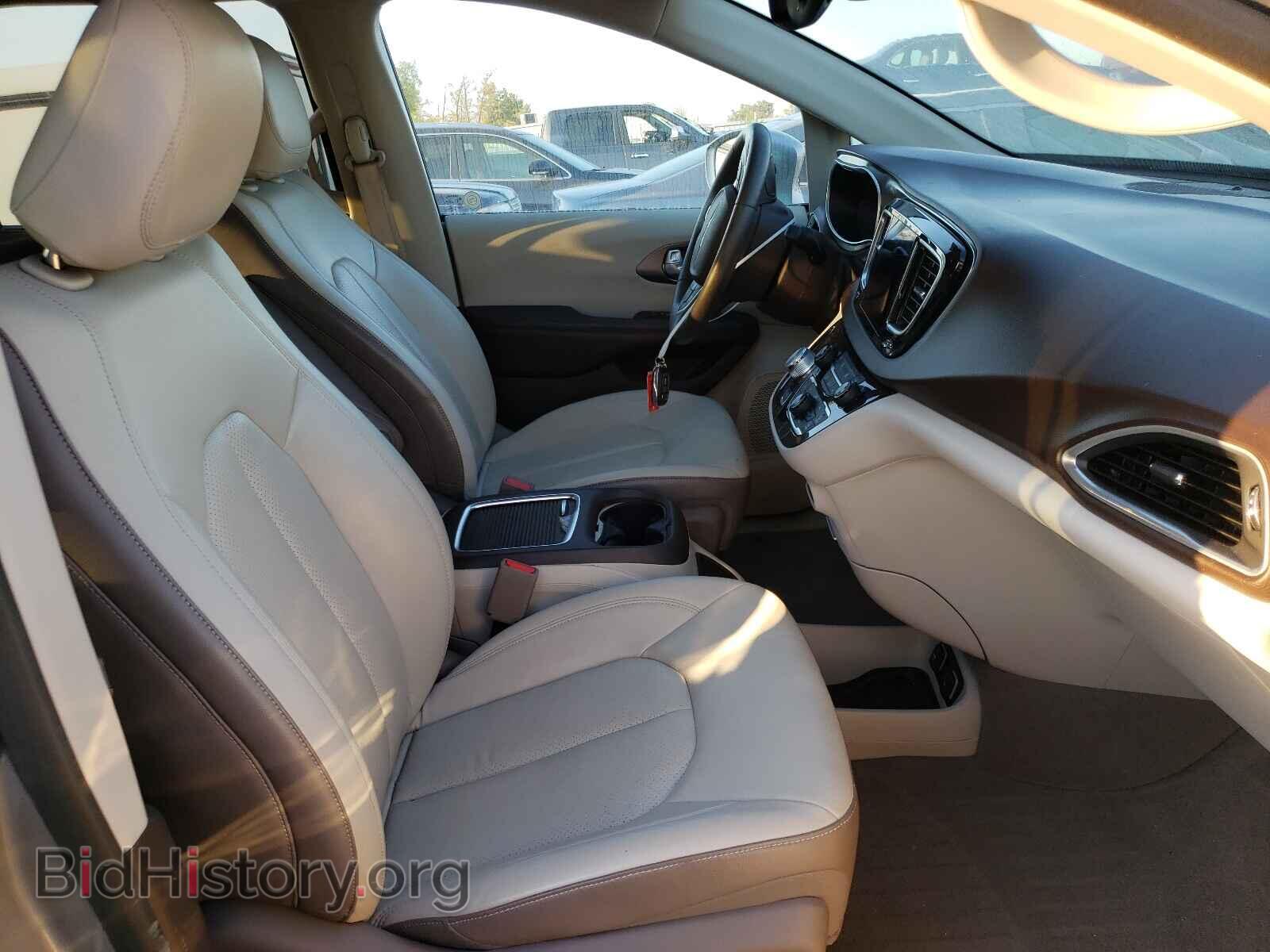 2017 CHRYSLER PACIFICA - VIN: 2C4RC1EG4HR585063 - Фото 5