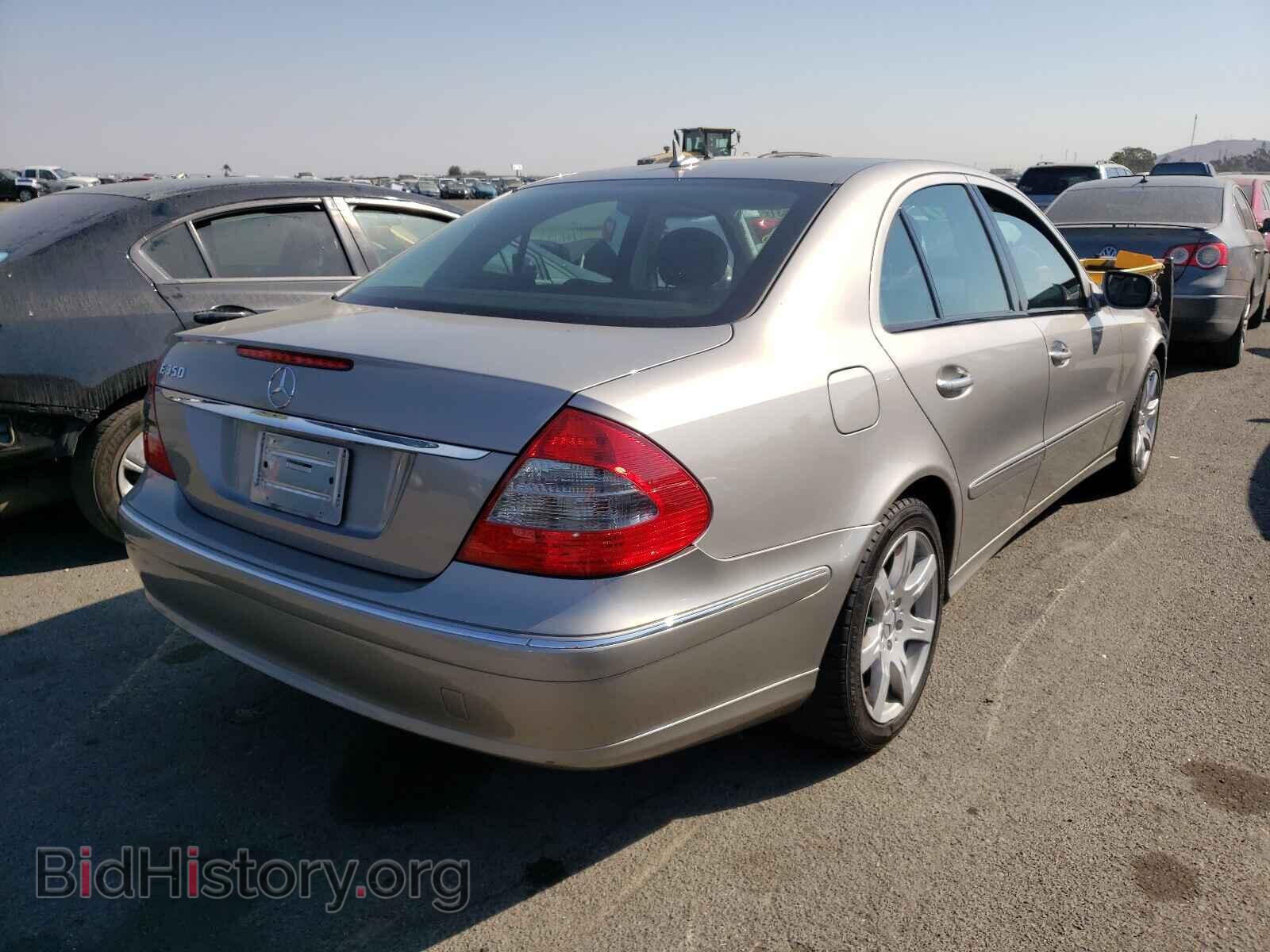 2007 MERCEDES-BENZ E-CLASS - VIN: WDBUF56X97B090683 - Фото 4