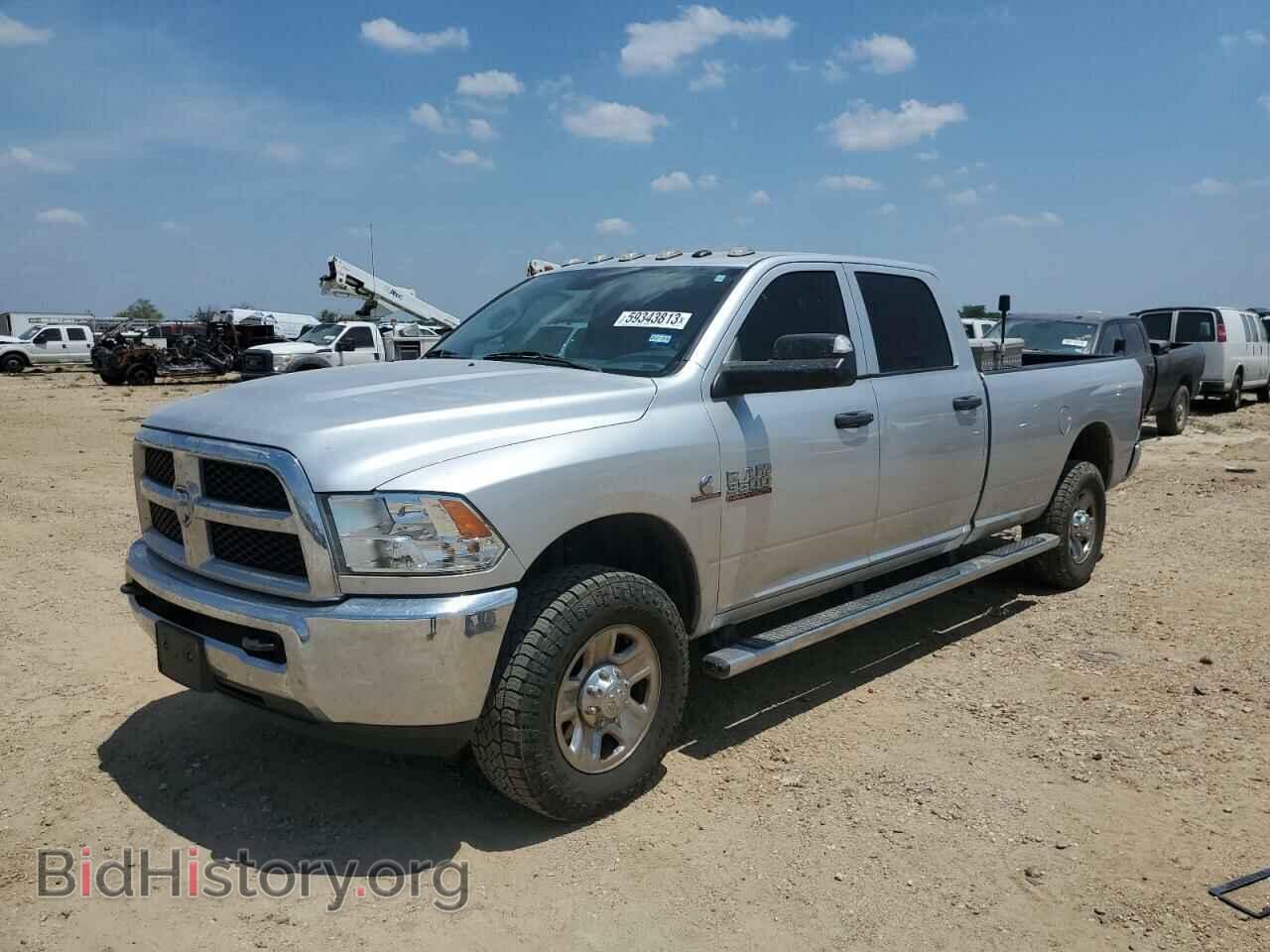 Photo 3C63R3GL4JG330104 - RAM All Models 2018