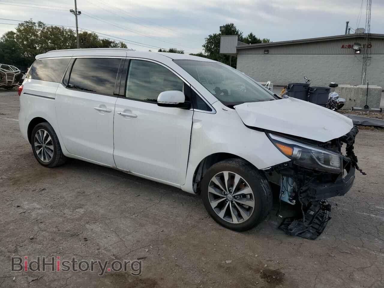 2018 KIA All Models - VIN: KNDMC5C10J6422858 - Фото 4