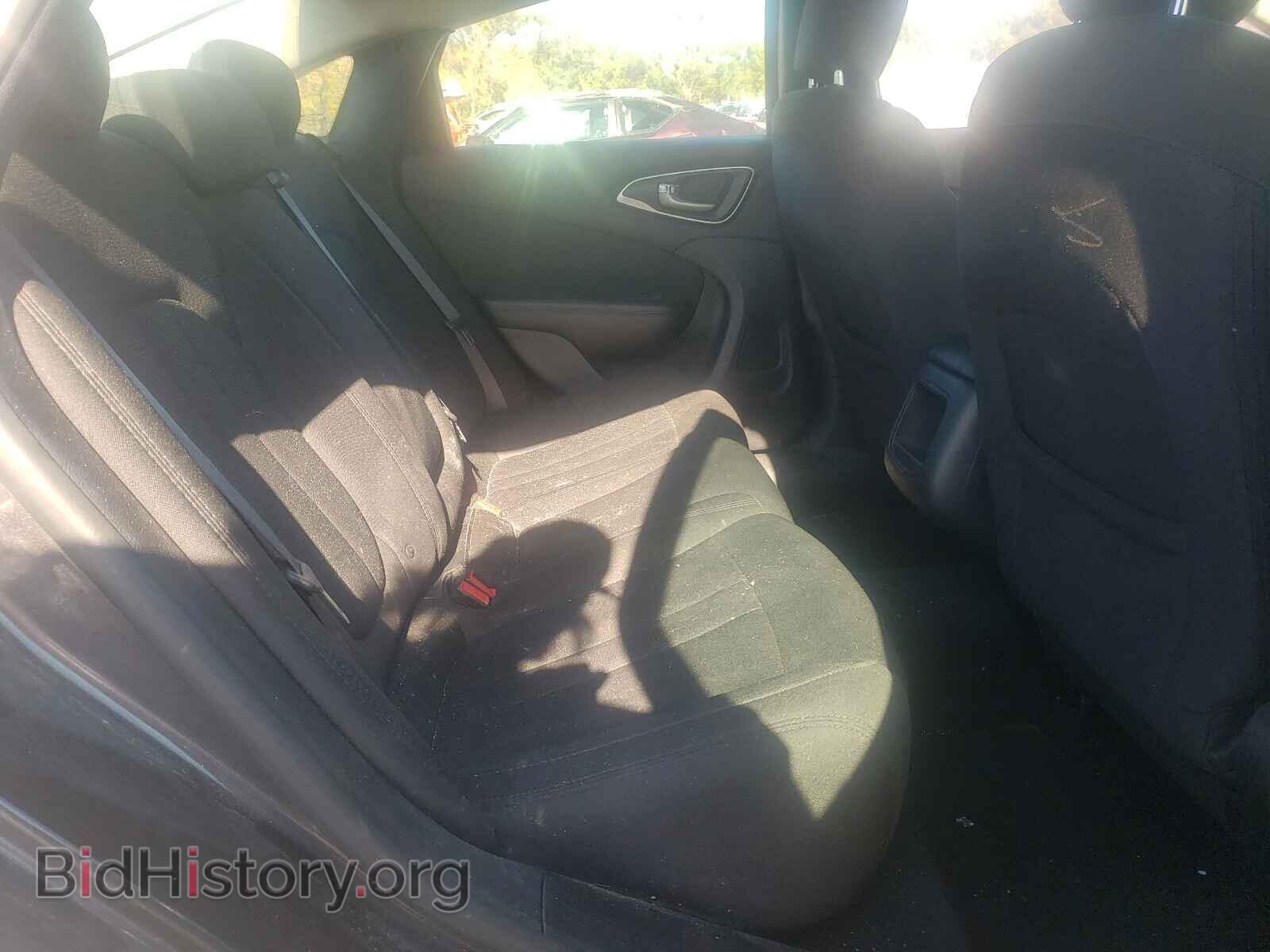 2016 CHRYSLER 200 - VIN: 1C3CCCFB5GN195108 - Фото 6