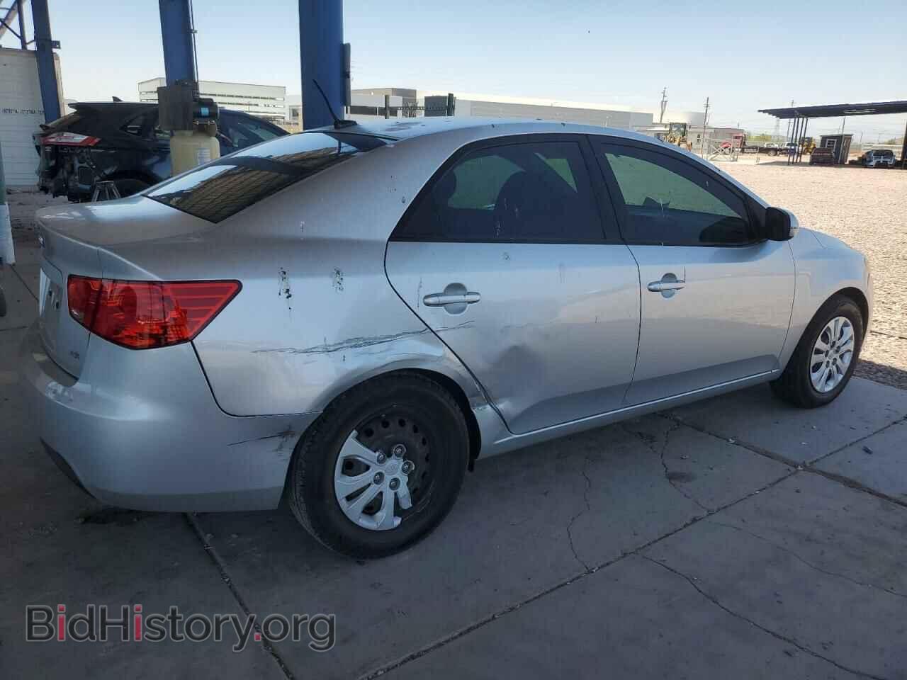 2011 KIA FORTE - VIN: KNAFU4A29B5418243 - Фото 3