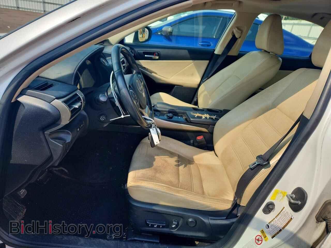 2014 LEXUS IS - VIN: JTHCF1D23E5012830 - Photo 7