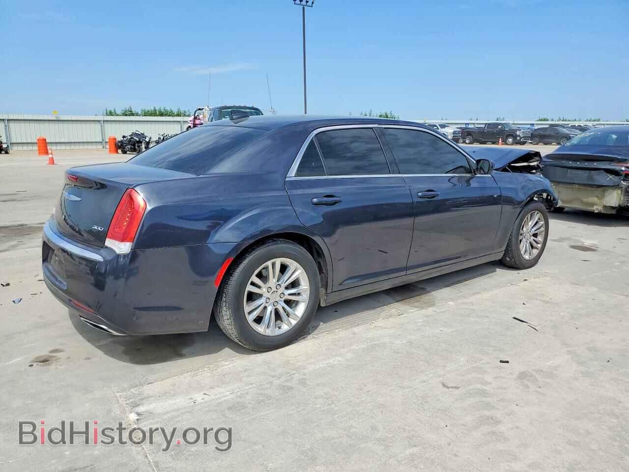 2019 CHRYSLER 300 - VIN: 2C3CCAAGXKH517072 - Photo 3