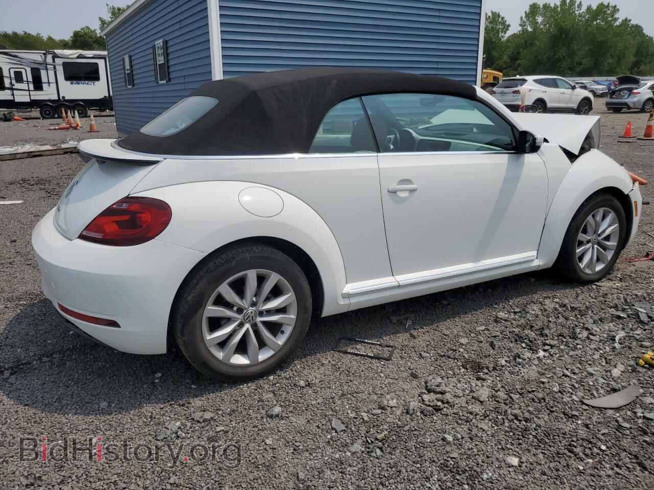 2017 VOLKSWAGEN BEETLE - VIN: 3VW517AT4HM809172 - Фото 3