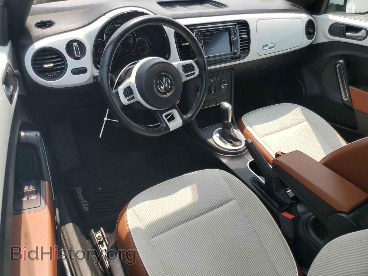 2017 VOLKSWAGEN BEETLE - VIN: 3VW517AT4HM809172 - Фото 8