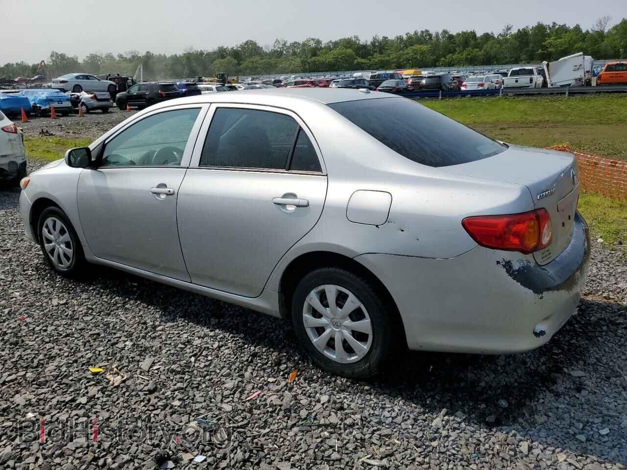 2009 TOYOTA COROLLA - VIN: 2T1BU40E99C051774 - Фото 2