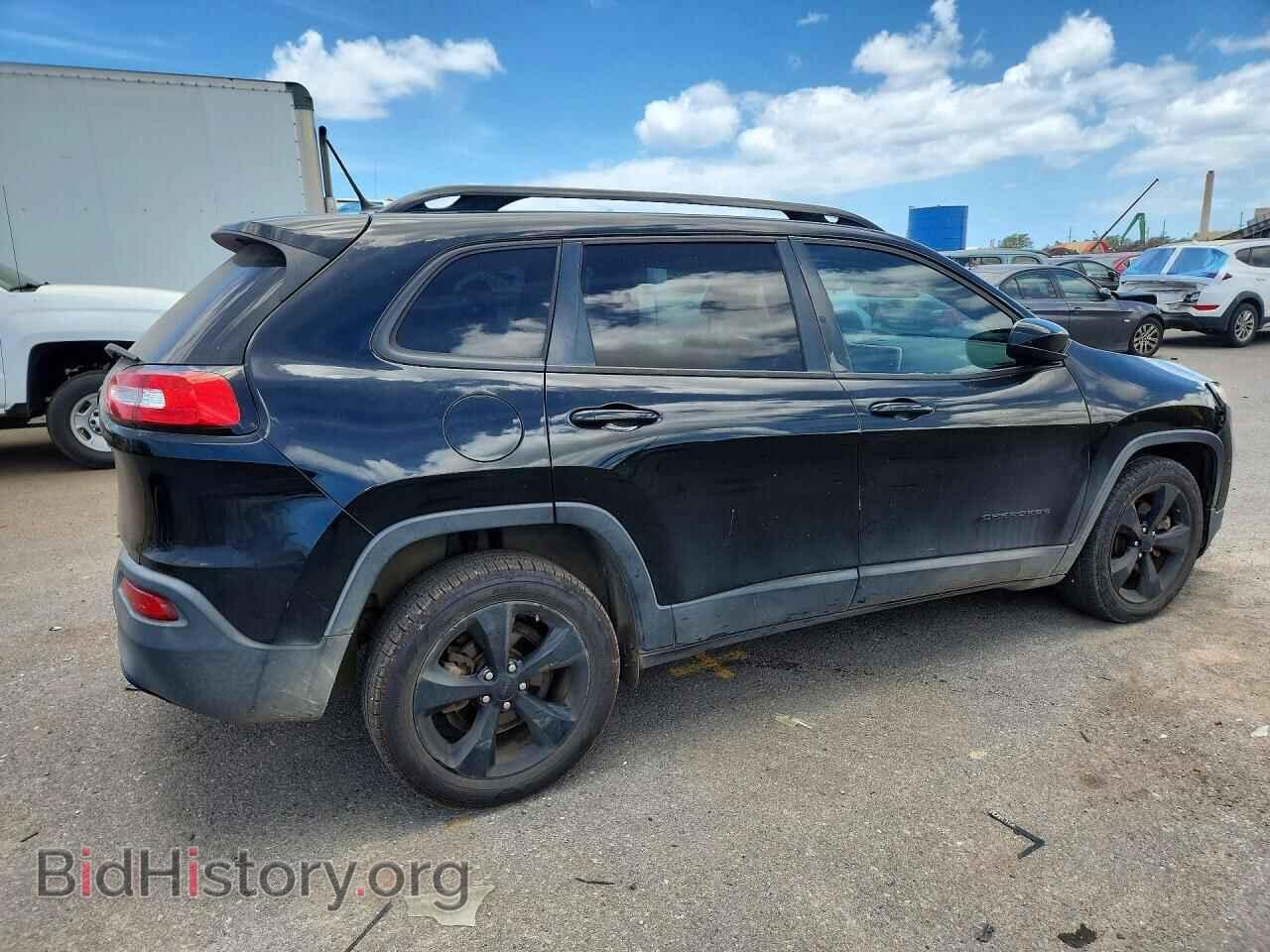 2018 JEEP CHEROKEE - VIN: 1C4PJLCB3JD556968 - Фото 3