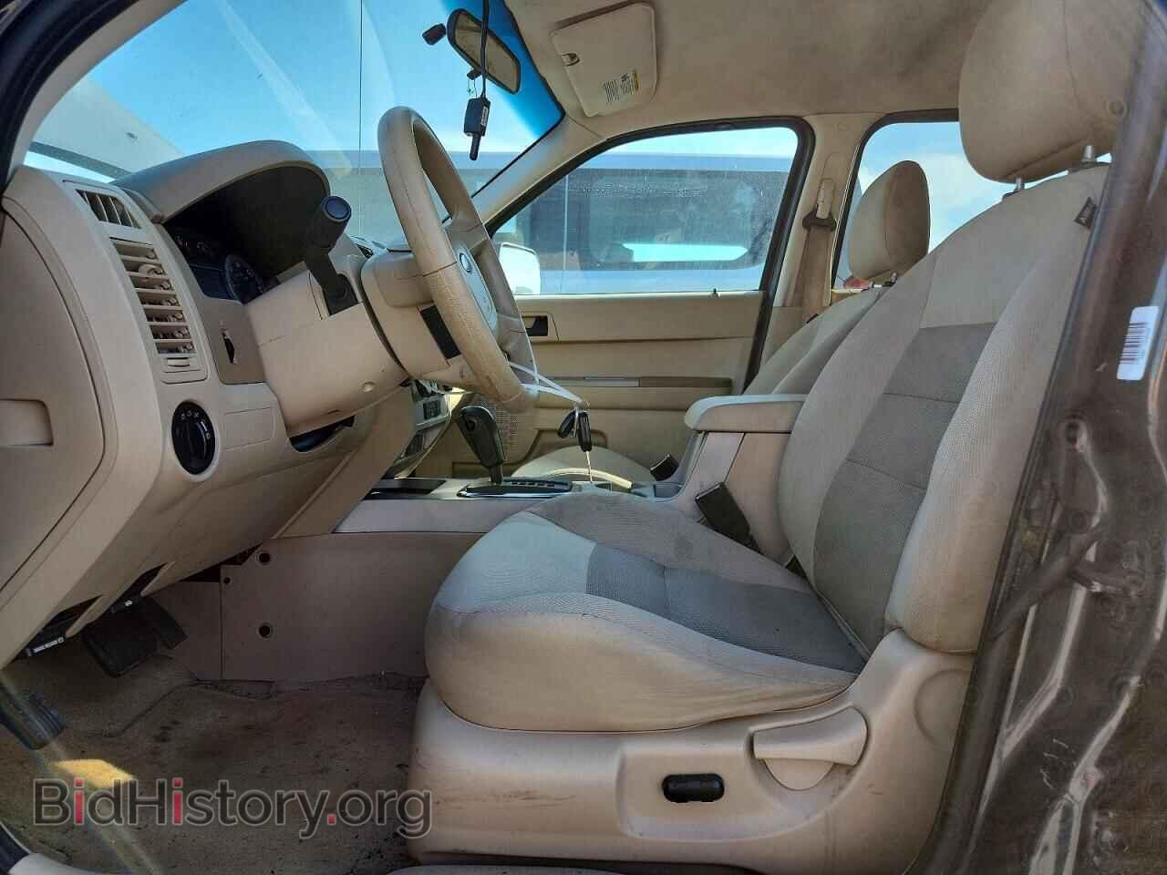 2008 FORD ESCAPE - VIN: 1FMCU93118KD78219 - Фото 7