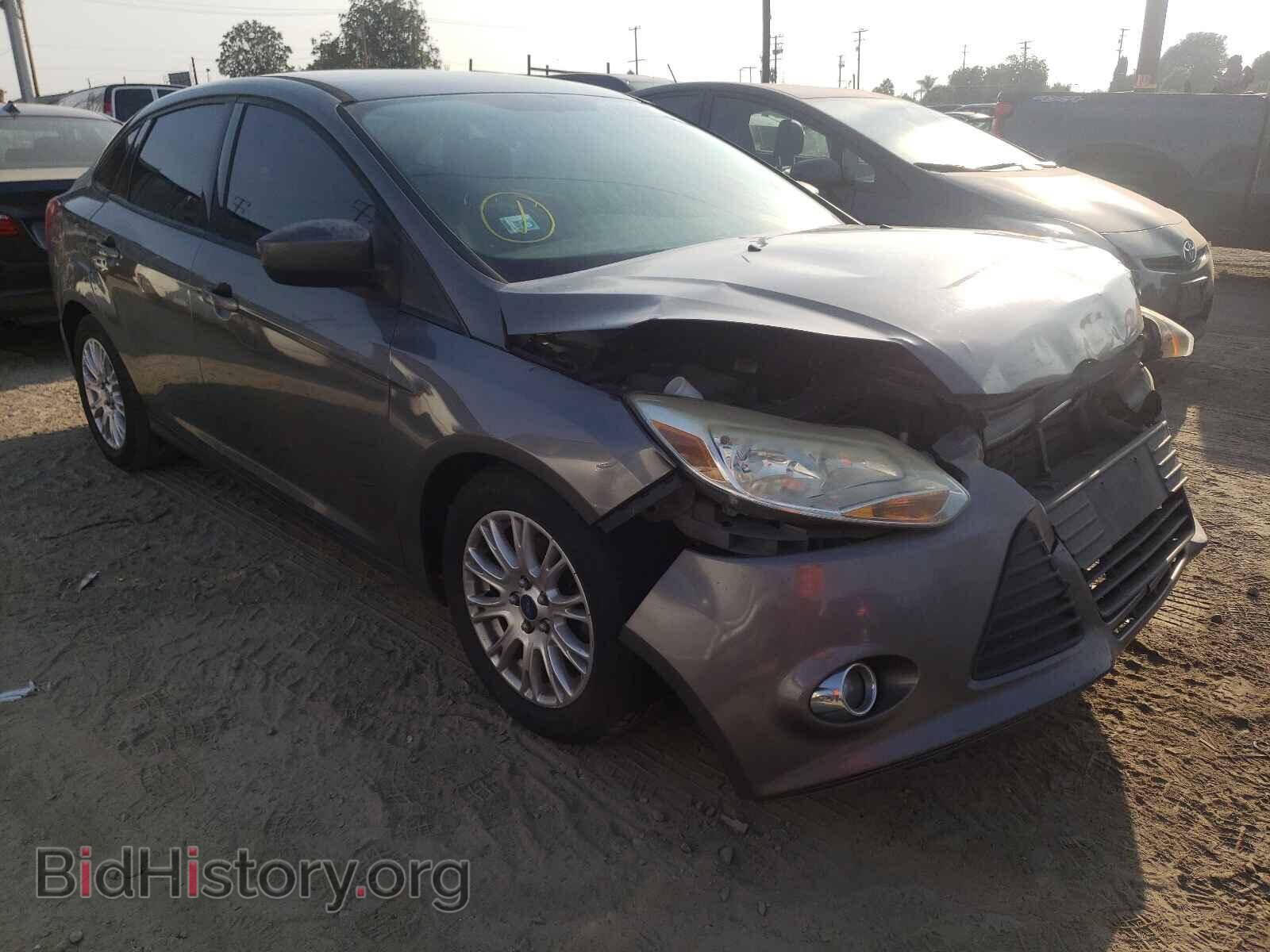 Фотография 1FAHP3F28CL211108 - FORD FOCUS 2012