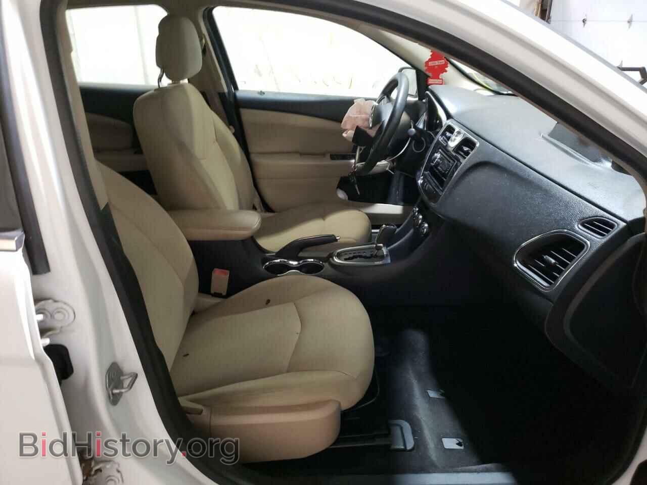 2014 CHRYSLER 200 - VIN: 1C3CCBAB7EN206091 - Фото 5