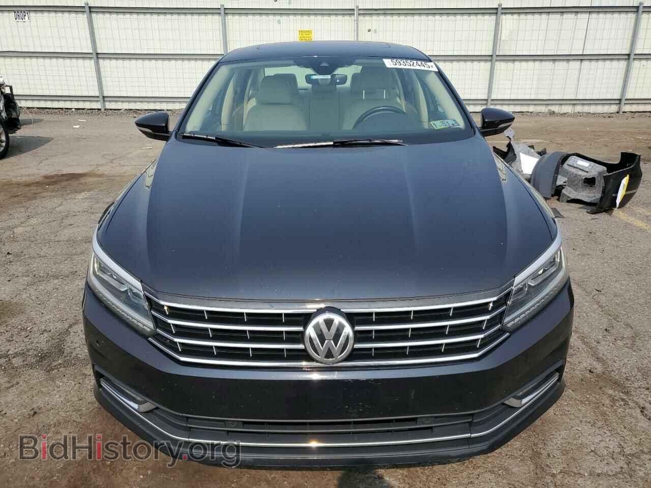 2017 VOLKSWAGEN PASSAT - VIN: 1VWCT7A3XHC044472 - Фото 5