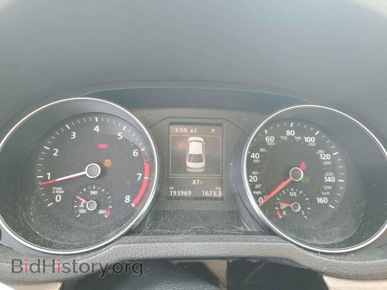 2017 VOLKSWAGEN PASSAT - VIN: 1VWCT7A3XHC044472 - Фото 9