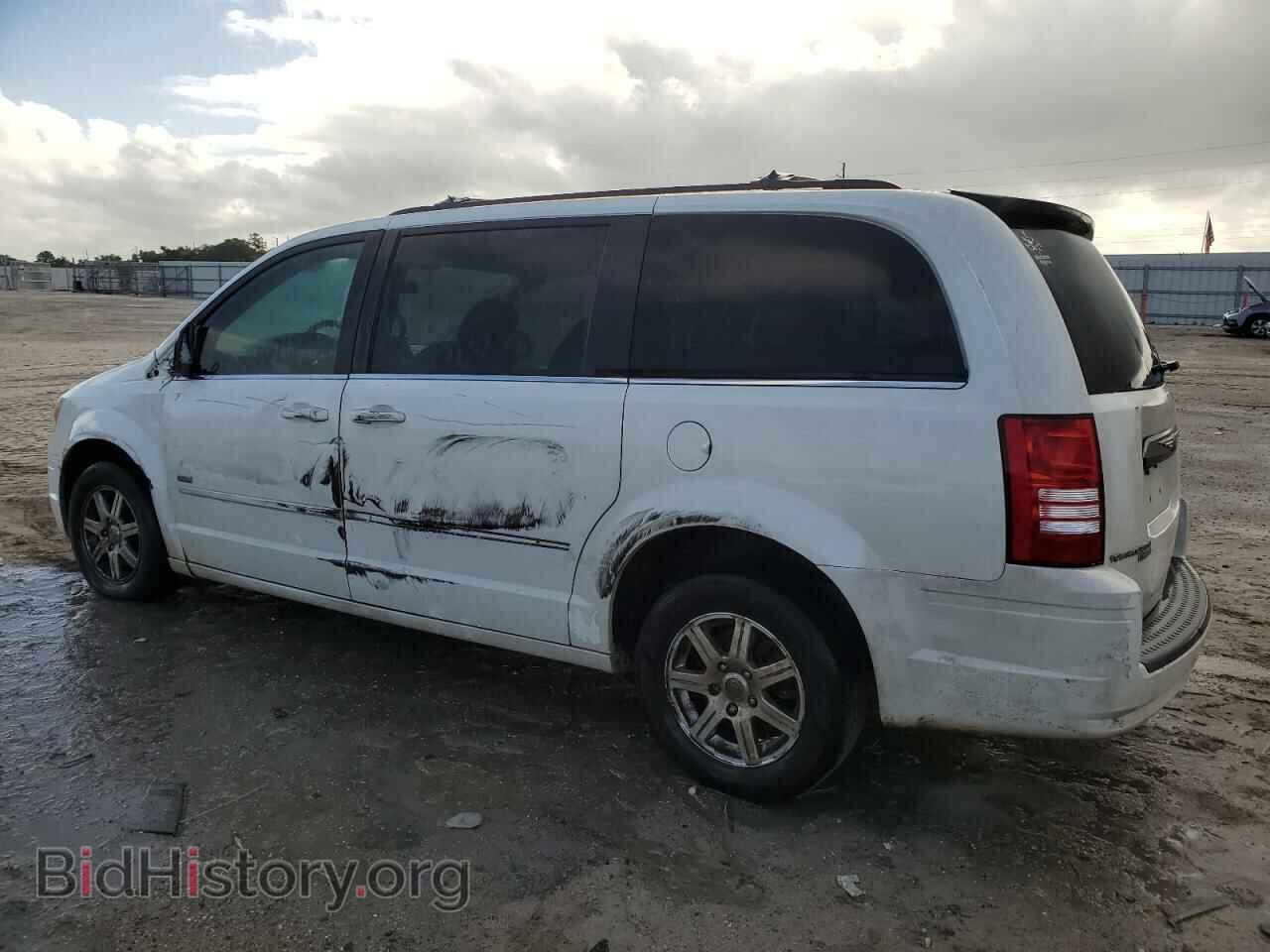 2008 CHRYSLER MINIVAN - VIN: 2A8HR54P08R731440 - Фото 2