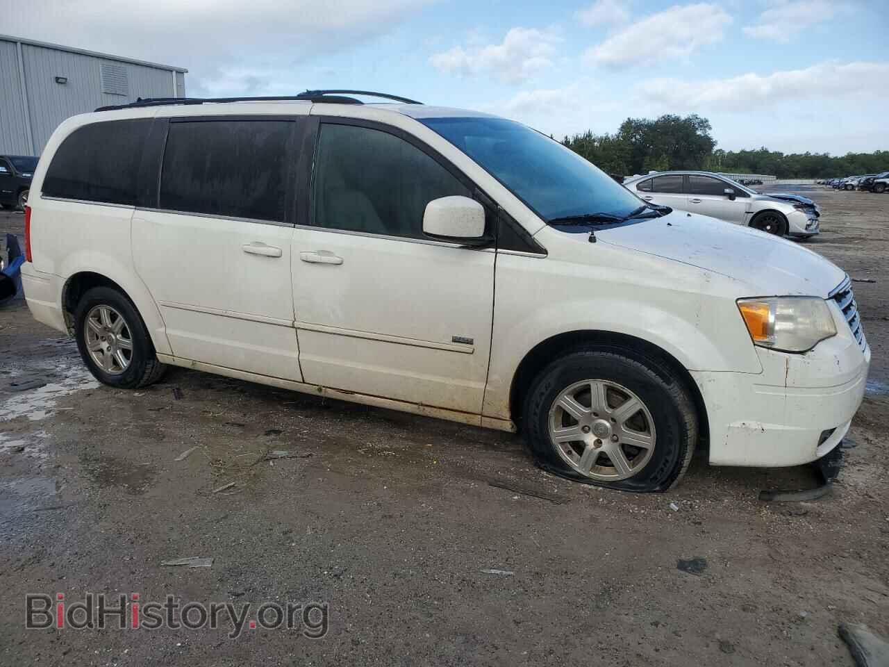 2008 CHRYSLER MINIVAN - VIN: 2A8HR54P08R731440 - Фото 4