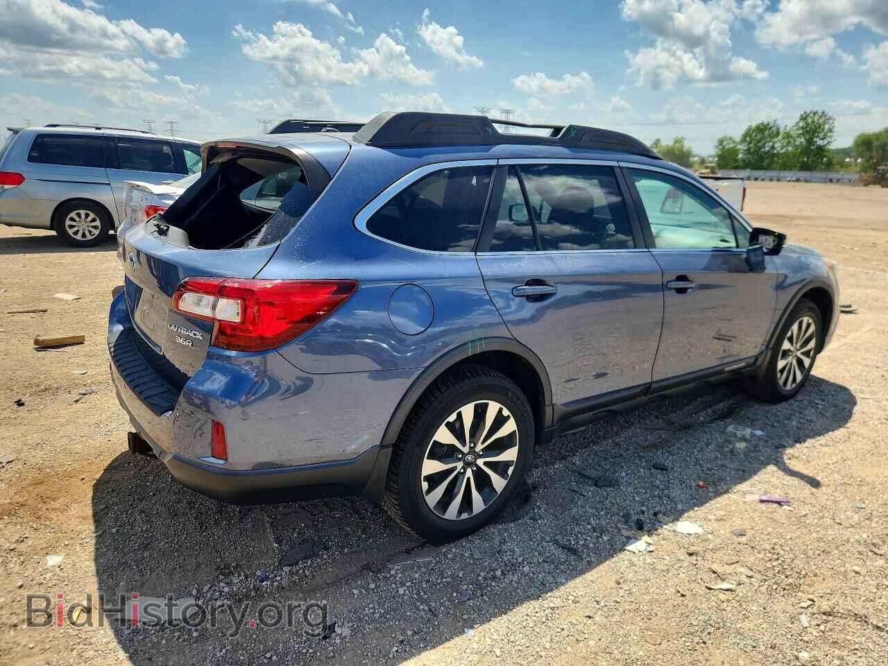 2015 SUBARU OUTBACK - VIN: 4S4BSENC8F3318521 - Фото 3