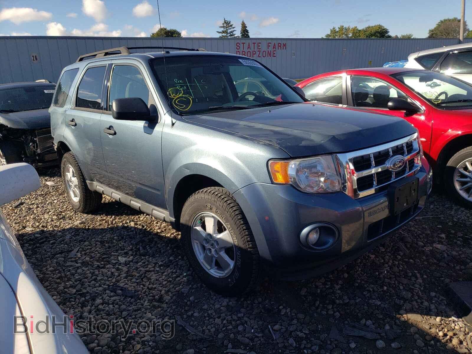Фотография 1FMCU0DG7BKA25442 - FORD ESCAPE 2011