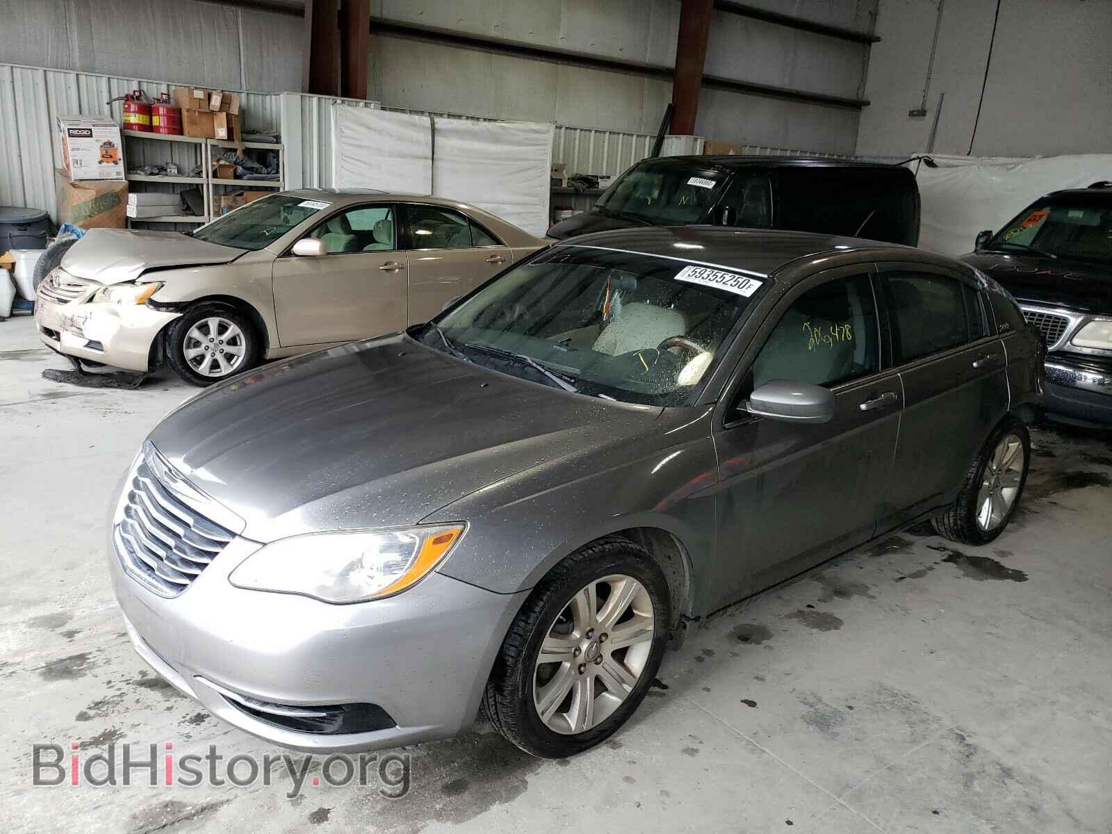 2012 CHRYSLER 200 - VIN: 1C3CCBBB9CN230095 - Фото 2