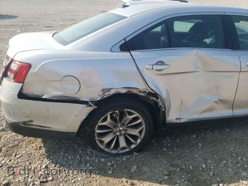 2013 Ford TAURUS (VIN 1FAHP2F86DG124090) — photo 9 of 10
