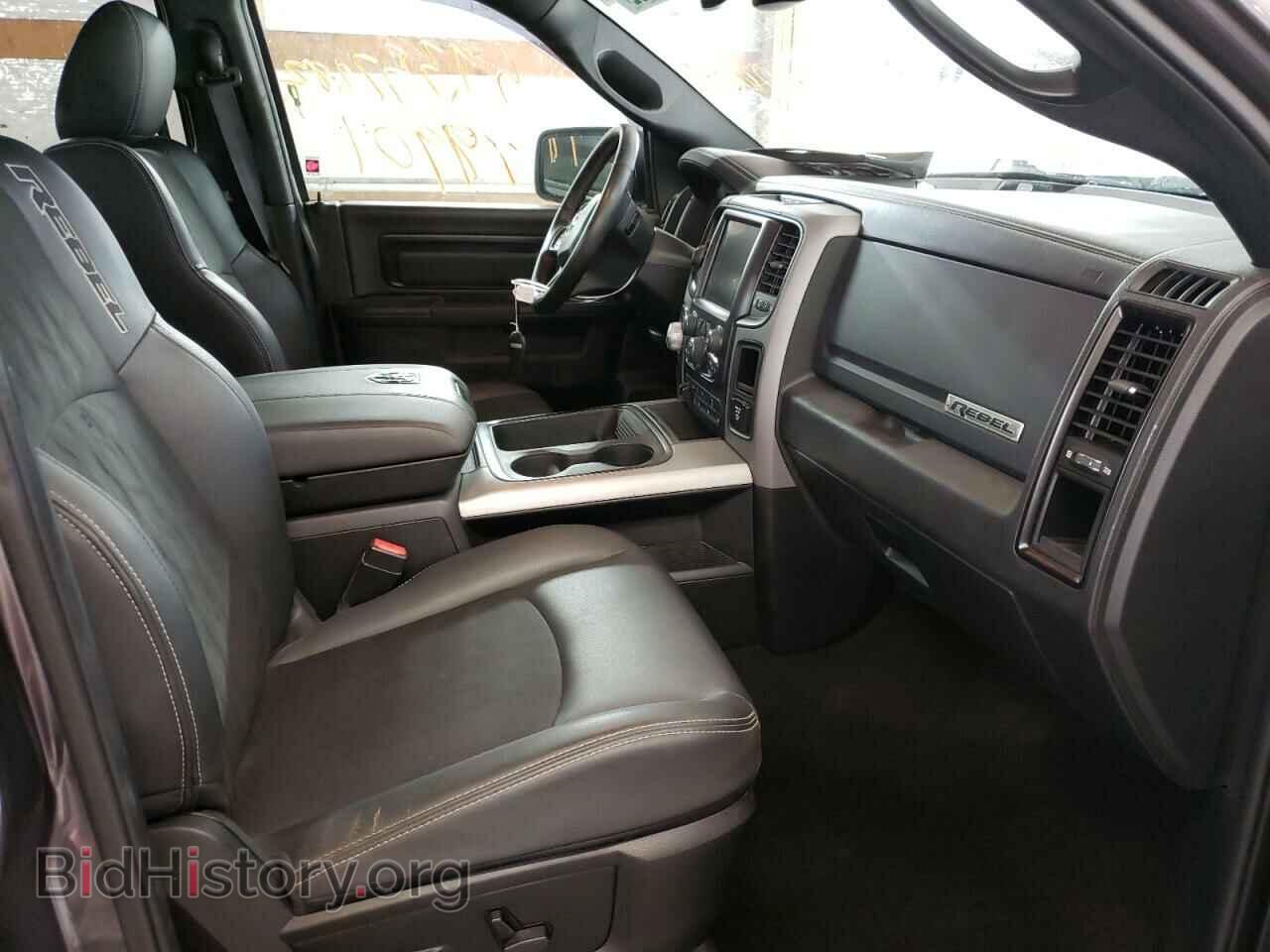 2017 RAM 1500 - VIN: 1C6RR7YT2HS706351 - Фото 5