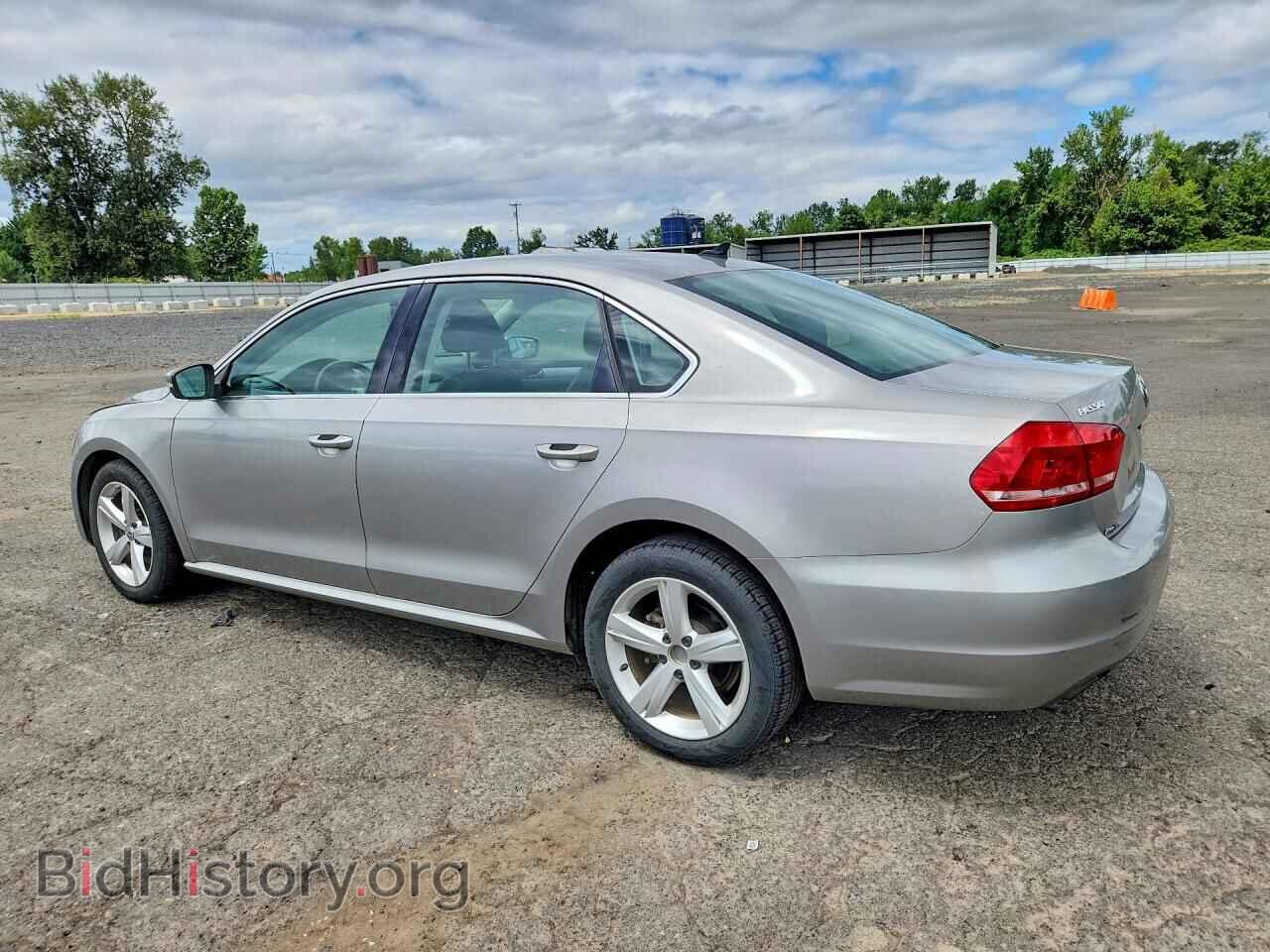 2013 VOLKSWAGEN PASSAT - VIN: 1VWBP7A34DC018797 - Фото 2
